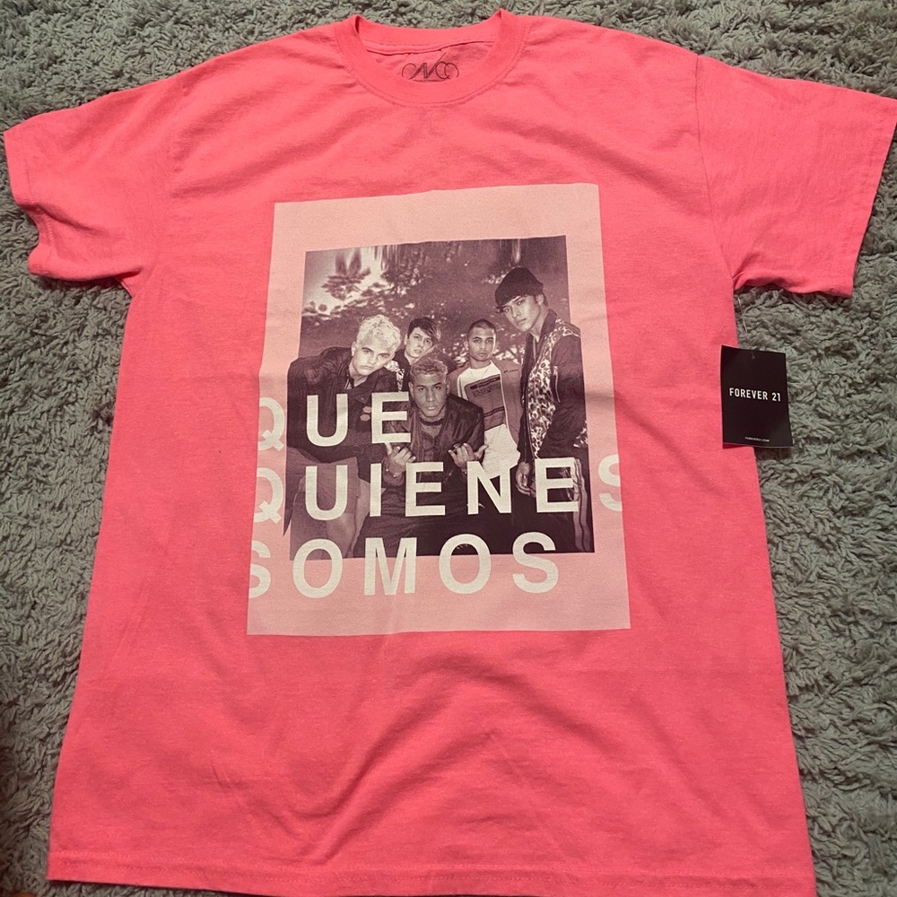 Forever 21 graphic tee